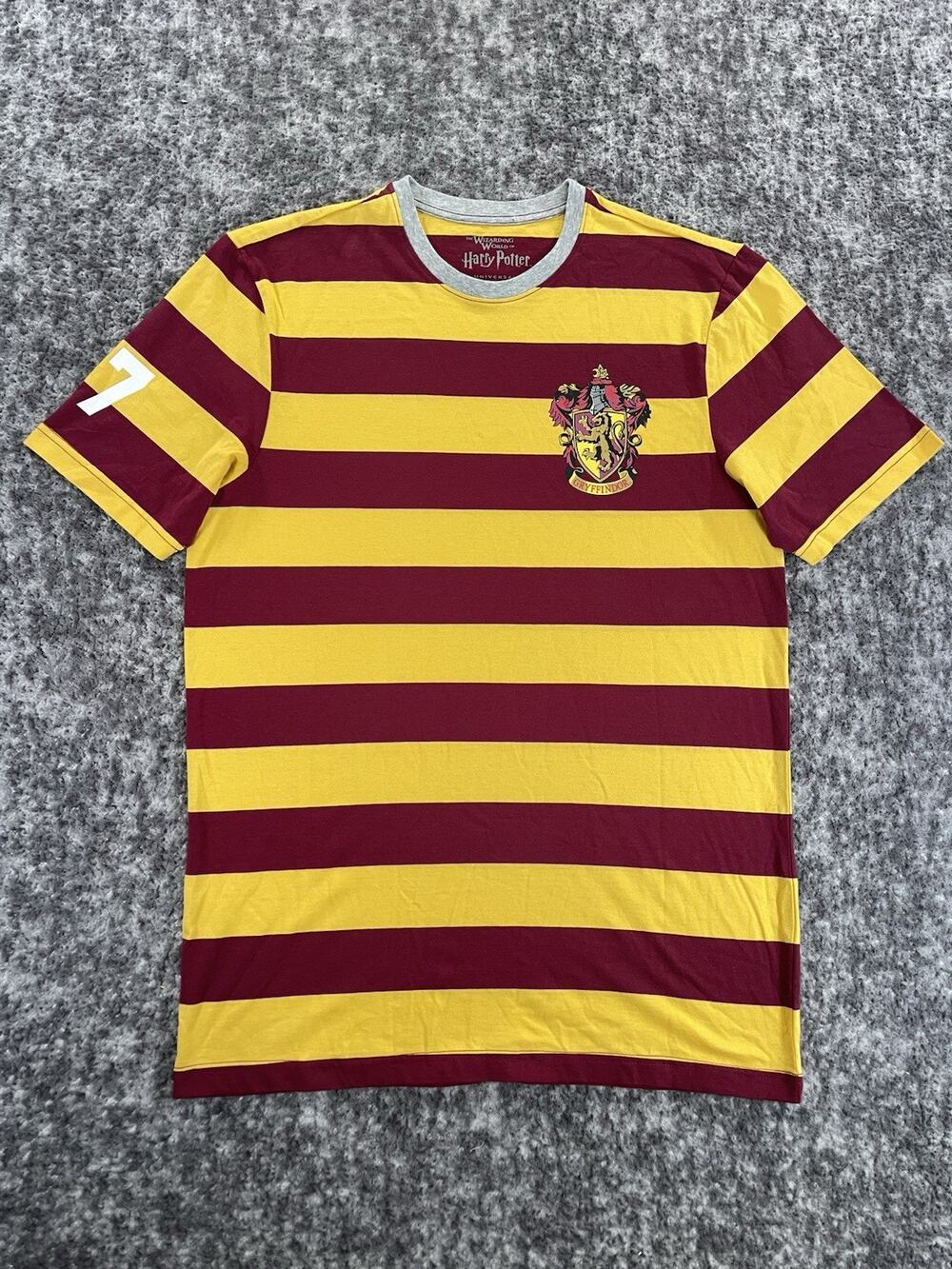 Universal Studios Red Yellow Gryffindor 7 Quidditch Shirt Women’s M